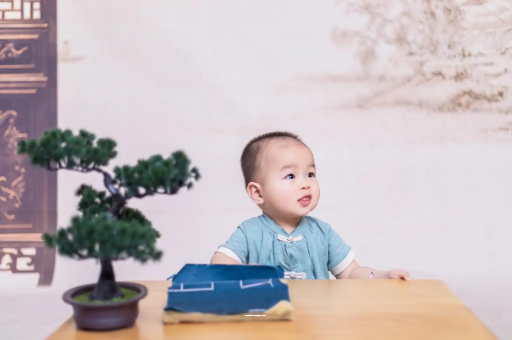 黔东怀孕为啥肚子会长毛