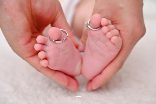 黔东怀孕肚子一边高一边低 黔东怀孕肚子一边高一边低